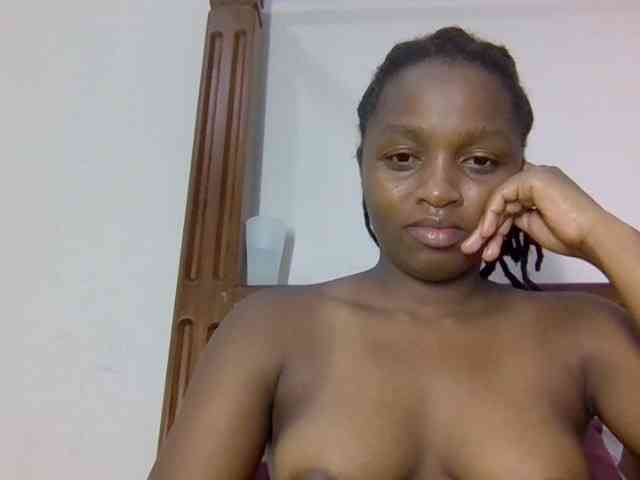 Sweetnaughtyprincess webcam