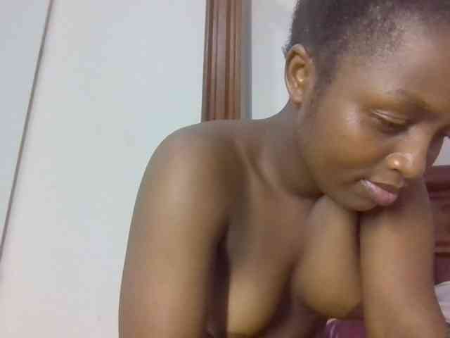 Sweetnaughtyprincess webcam