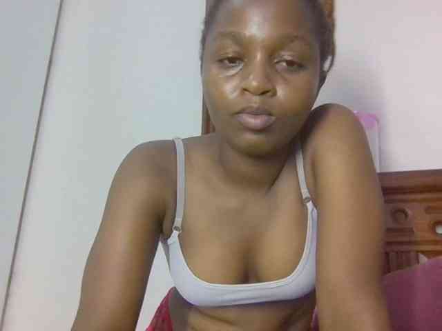 Sweetnaughtyprincess webcam