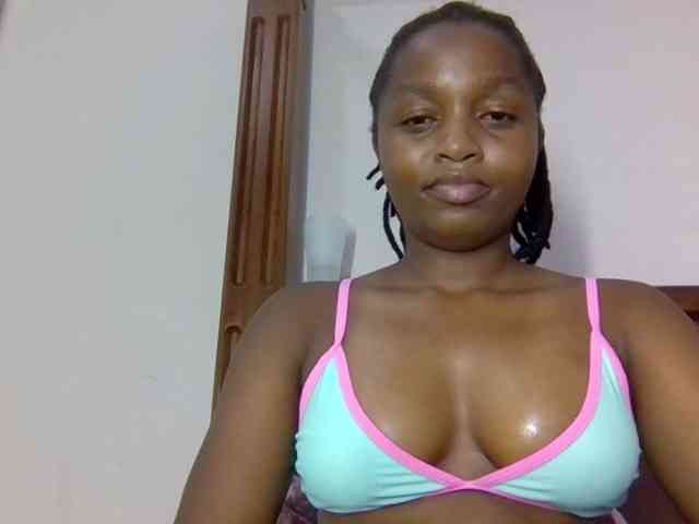 Sweetnaughtyprincess webcam