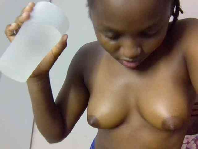 Sweetnaughtyprincess webcam