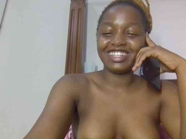 Sweetnaughtyprincess webcam