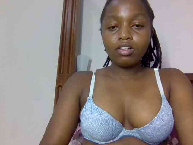 Sweetnaughtyprincess webcam