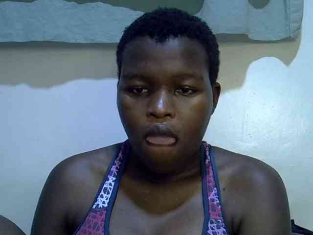 pretty-desire webcam