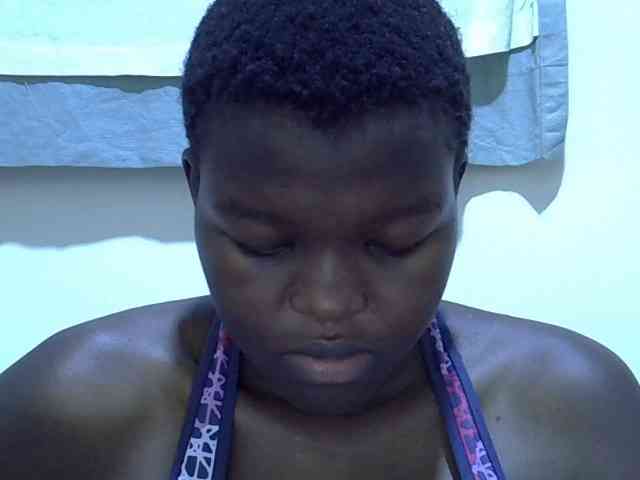 pretty-desire webcam