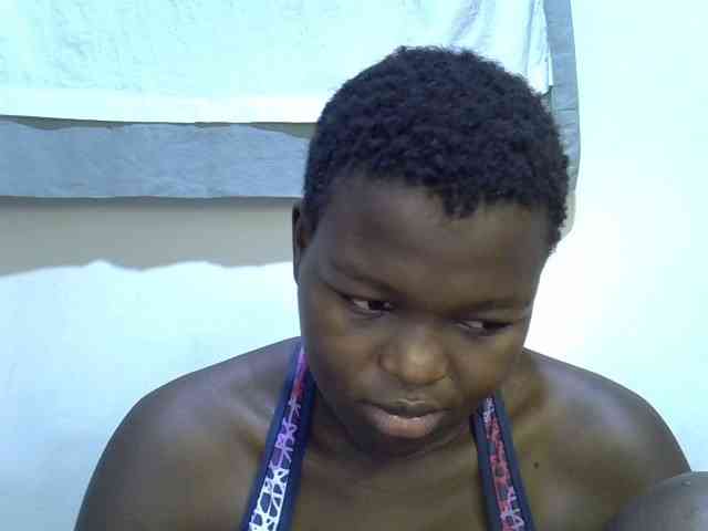 pretty-desire webcam