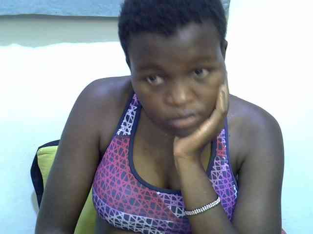 pretty-desire webcam