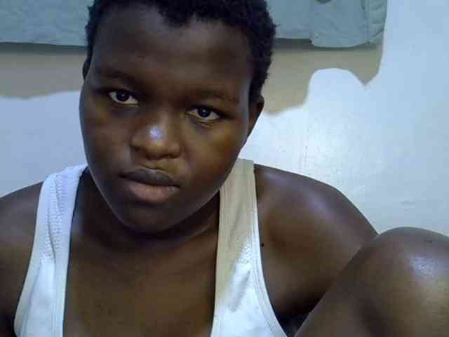 pretty-desire webcam