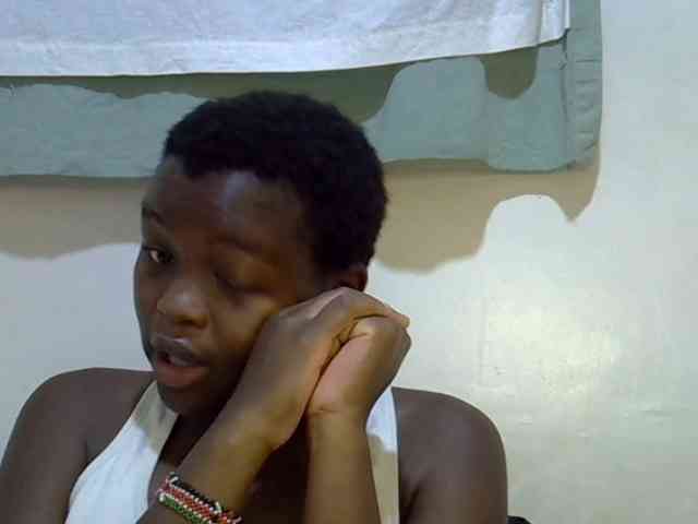 pretty-desire webcam