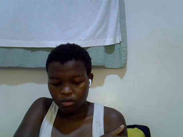 pretty-desire webcam