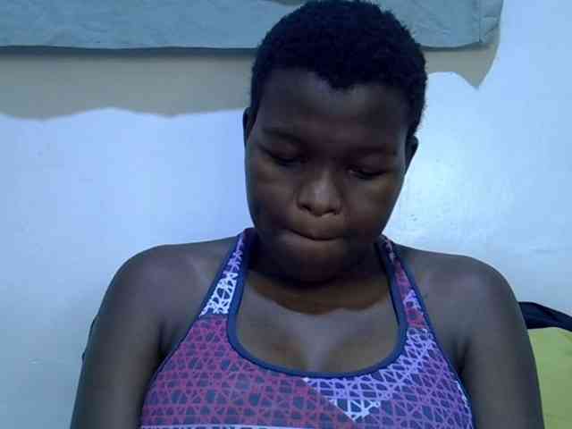 pretty-desire webcam