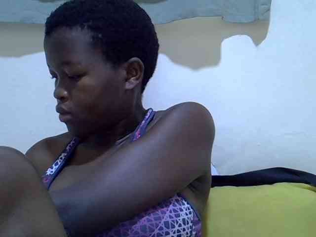 pretty-desire webcam