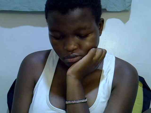 pretty-desire Live Webcam on BongaCams