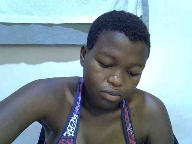 pretty-desire webcam