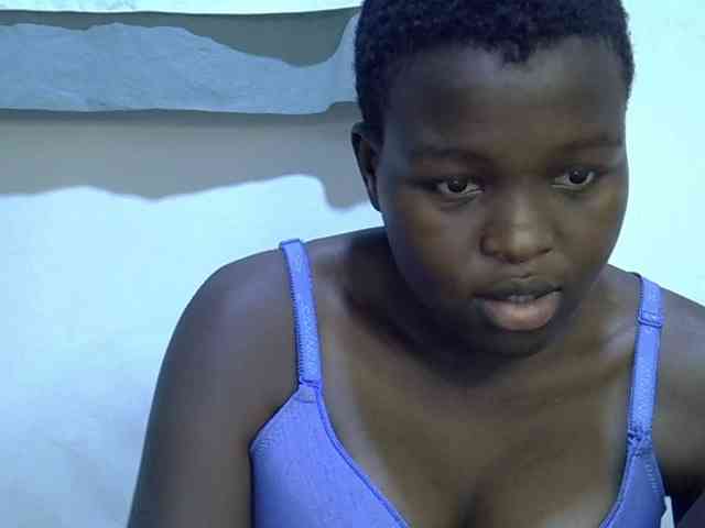 pretty-desire webcam