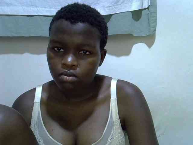 pretty-desire webcam