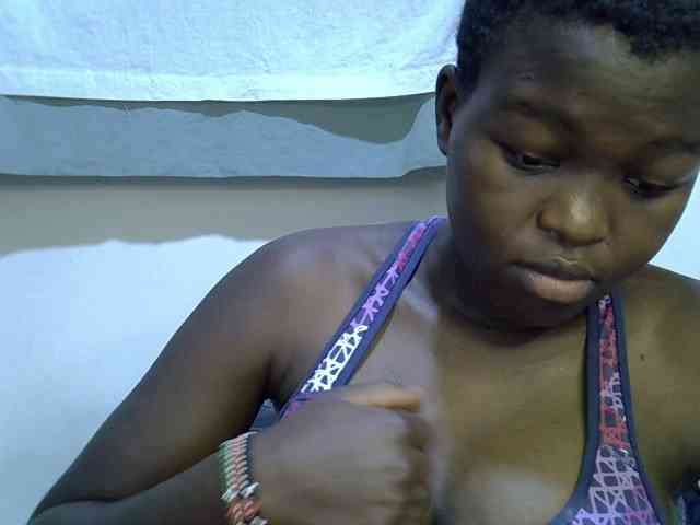 pretty-desire webcam