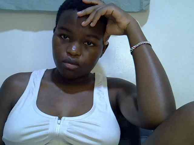 pretty-desire webcam