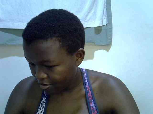 pretty-desire webcam