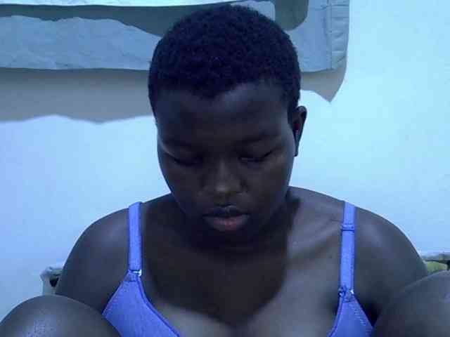 pretty-desire webcam