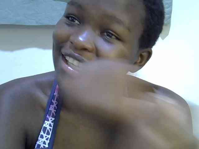 pretty-desire webcam