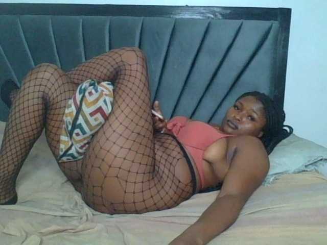 StarlightN's BongaCams show and profile