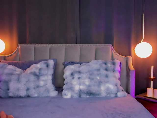 AvaCassidy's BongaCams show and profile