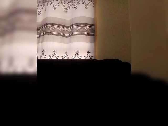 Littleslutdiva's BongaCams show and profile