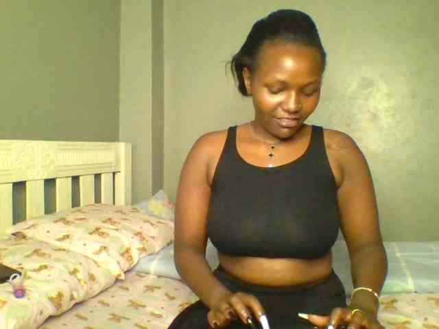 Littleslutdiva webcam