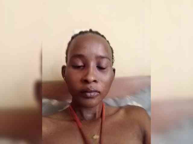 Littleslutdiva webcam