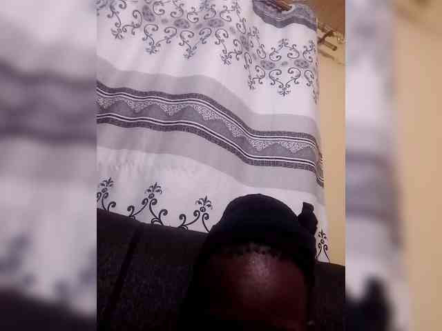 Littleslutdiva webcam