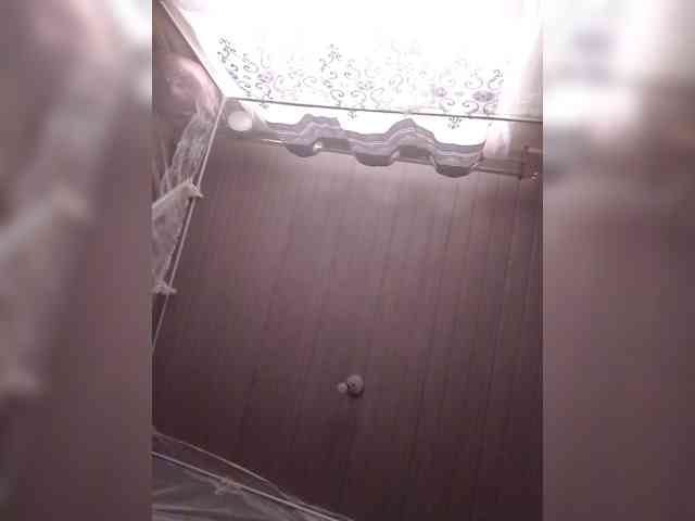 Littleslutdiva webcam