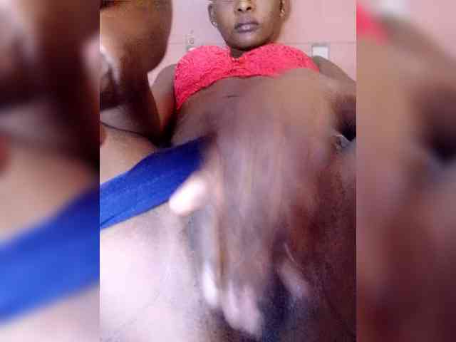 Littleslutdiva webcam