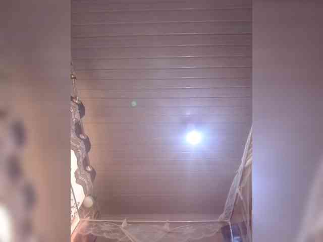 Littleslutdiva webcam