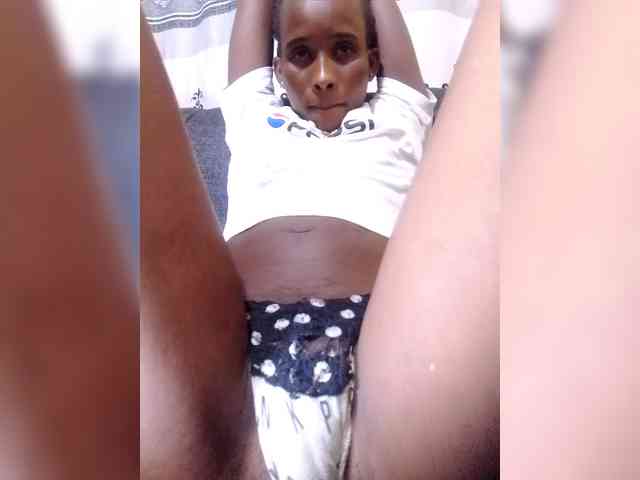 Littleslutdiva webcam