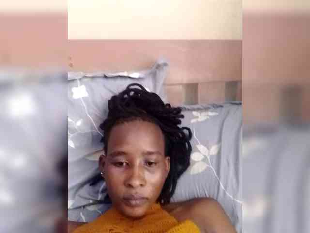 Littleslutdiva webcam