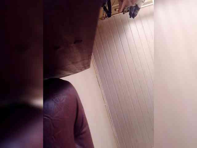 Littleslutdiva webcam