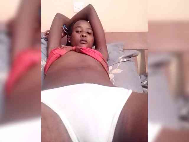 Littleslutdiva webcam