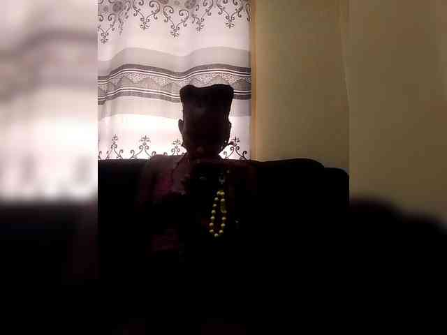 Littleslutdiva webcam