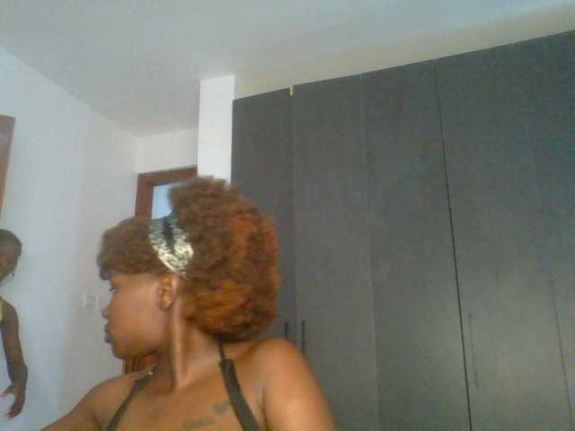 Naughtyrouse's BongaCams show and profile