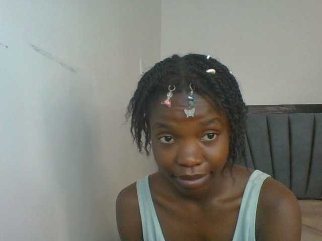 Kinkyaria webcam bongacams model stream image