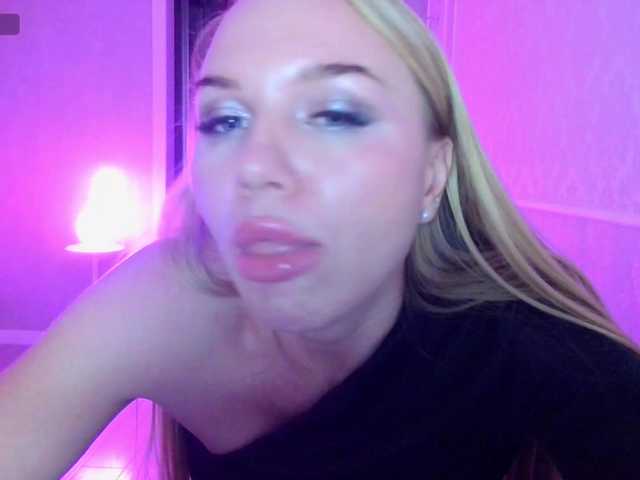 Alesia77's BongaCams show and profile