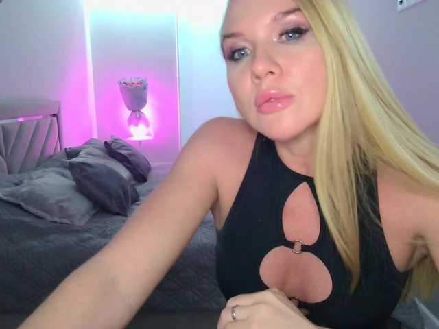 Alesia77's BongaCams show and profile