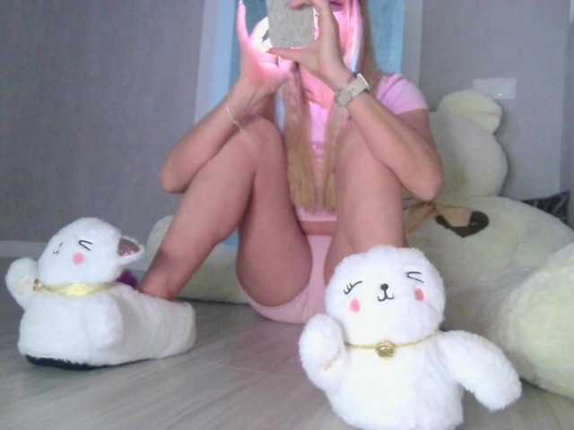 DOMINATRIX77 preview