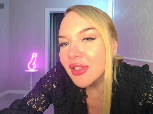 Preview of dominatrix77