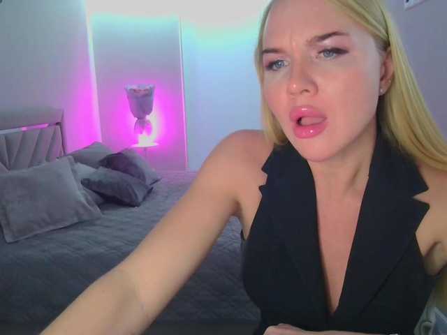 Alesia77's BongaCams show and profile