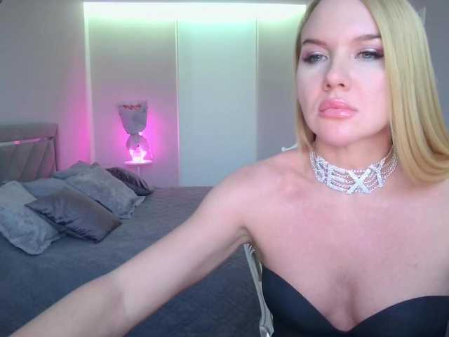 Alesia77's BongaCams show and profile