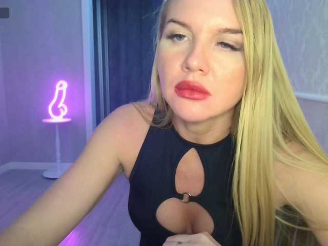 Preview of dominatrix77