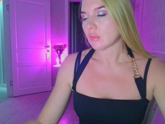 Alesia77's BongaCams show and profile