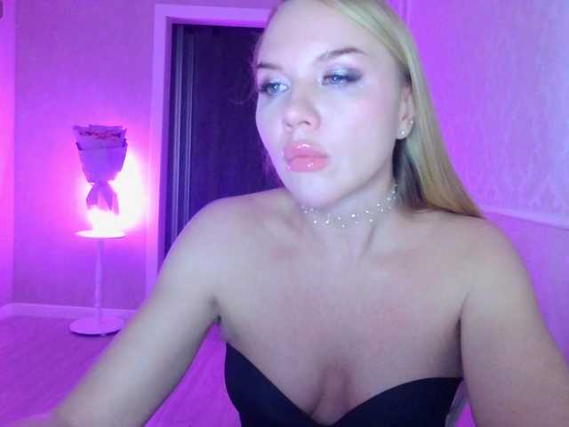 Alesia77's BongaCams show and profile